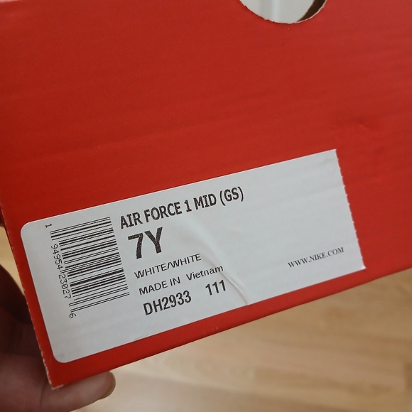 Nike Air Force 1 '07 Mid Streetwear/Lifestyle Shoes Size 7 Youth/8.5 Women - Picture 11 of 11